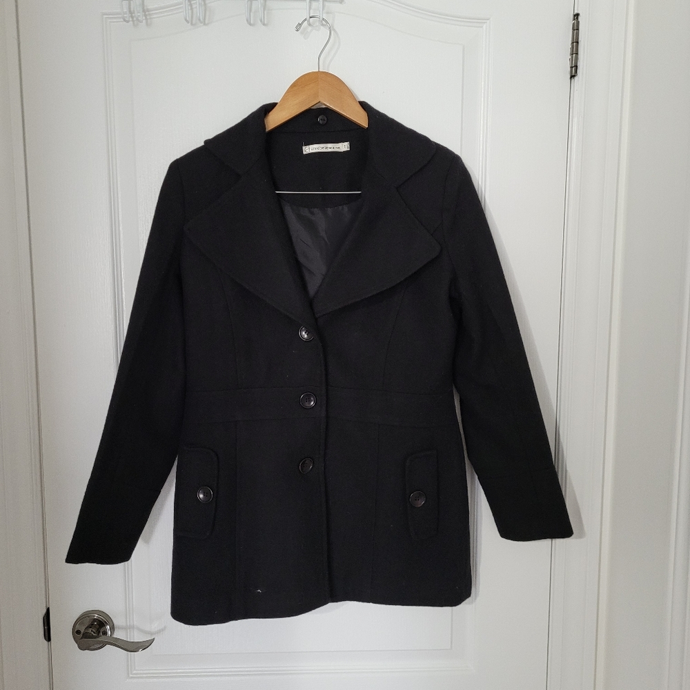 Winter Coat - Picture 7 of 7